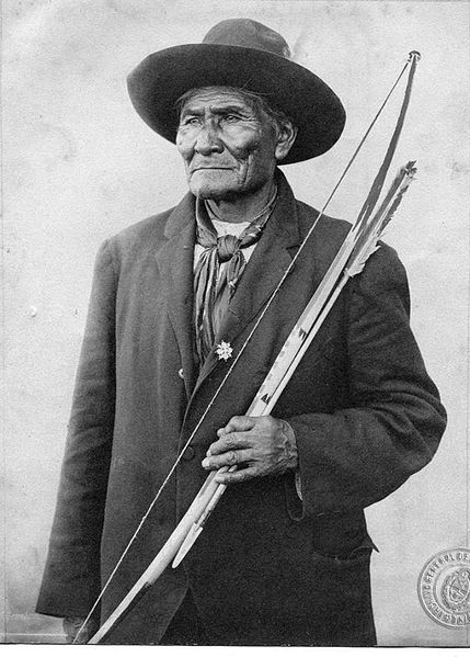  Portrait of Apache chief Geronimo with his bow and arrow. 